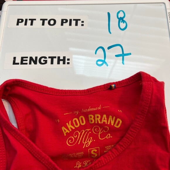 Akoo Brand Red Shark Bite Graphic Tank Top Men's Size Small - Picture 2 of 4